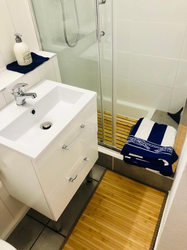 Stylish Studio Close To Beach In Residence With Pool Narbonne Ngoại thất bức ảnh